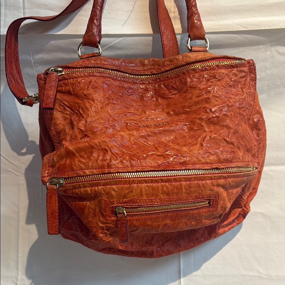 Givenchy Women's wrinkled Orange Leather Pandora Bag medium - Picture 4 of 7
